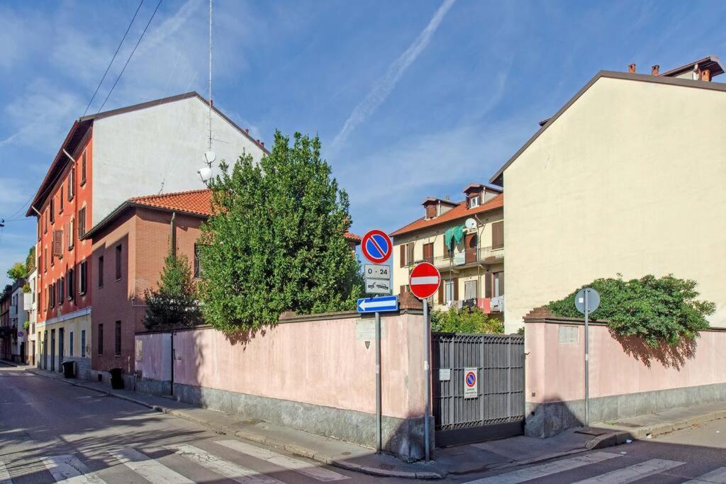 Un Insospettabile Angolo Verde In Citta Apartment Milan Exterior photo